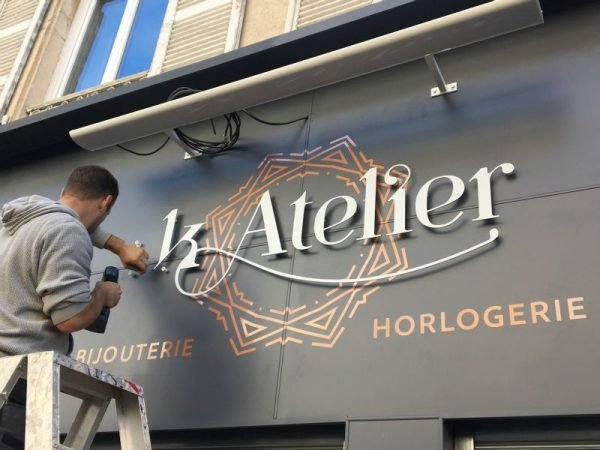 Enseigne signaletiques